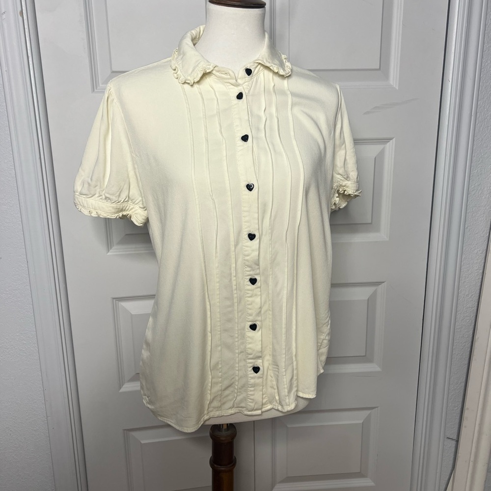 Hot Topic Cream Button-Up Blouse with Ruffle Details Women’s M
